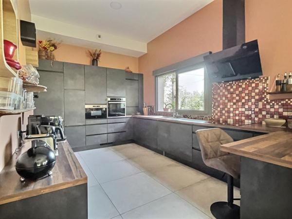 Vente Maison 240m2 FLOIRAC (33270)