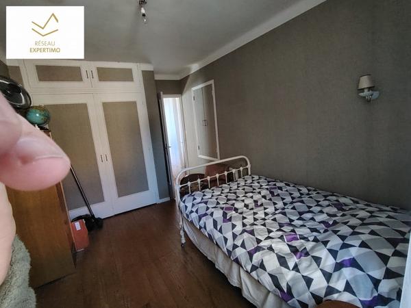 Martiel (12200) Grande maison de village à MARTIEL