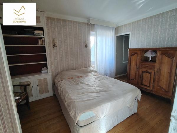 Martiel (12200) Grande maison de village à MARTIEL