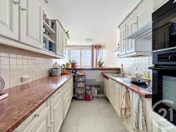Appartement F4 à vendre  4 pièces - 82,65 m 2   BAGNOLET  - 93