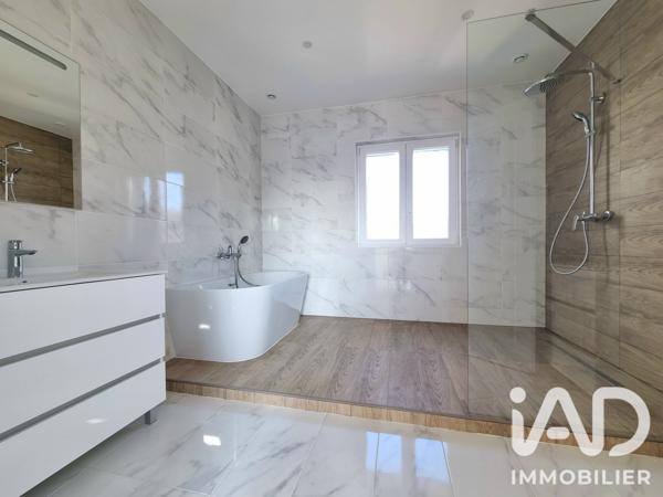 Maison à vendre 6 pièces 216 m² Draveil