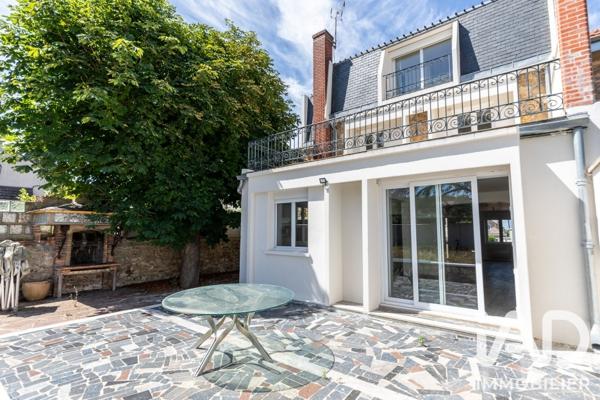 Maison à vendre 6 pièces 216 m² Draveil
