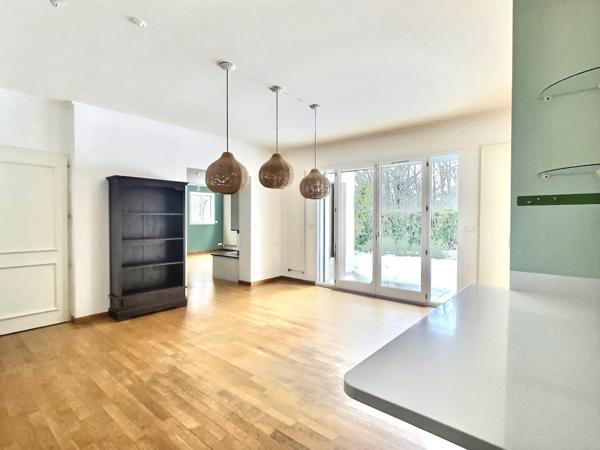 Divonne-les-Bains (01220) Maison individuelle - Environnement nature et proche centre