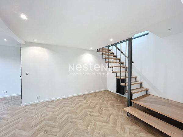 AA VENDRE ANGERS - Jeanne d Arc - Maison contemporaine de 161 m2 - vie de plain pied