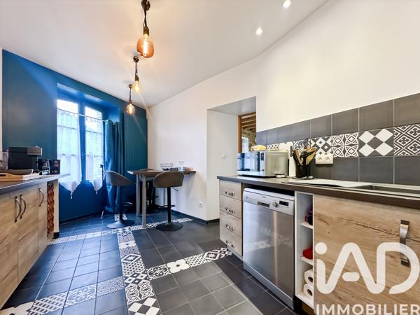 Maison à vendre 6 pièces 179 m² Saint-Germain-Laval
