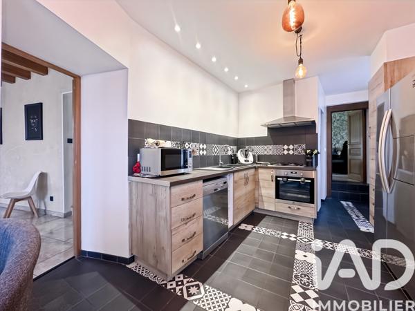 Maison à vendre 6 pièces 179 m² Saint-Germain-Laval