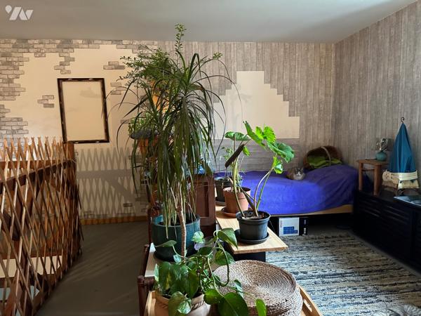 L'étude de Maître Caroline LAMBERT, vous propose cette jolie maison située sur la commune de VENERE