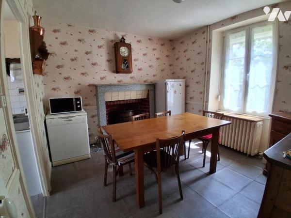 MAISON DE CARACTERE 79 m² - 2 CHAMBRES sur 2335 m² de terrain