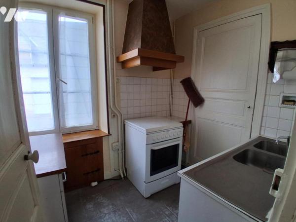 MAISON DE CARACTERE 79 m² - 2 CHAMBRES sur 2335 m² de terrain