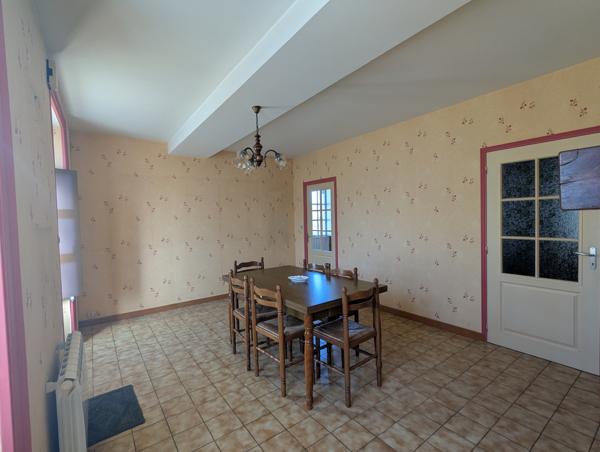 MAISON A RENOVER