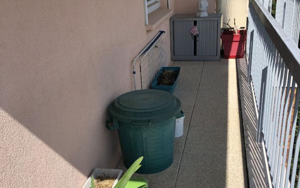 Appartement à vendre    1 pièce • 37,99 m2 Maurepas