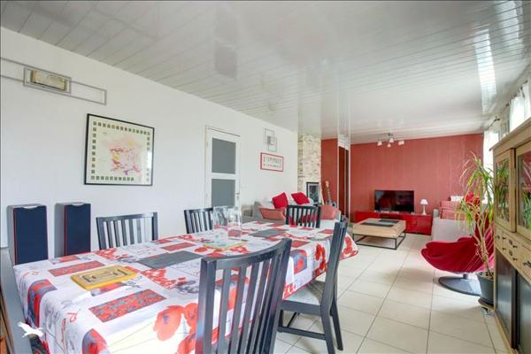 Maison à vendre |  Saint-Jean |  7 pièces | 155 m²