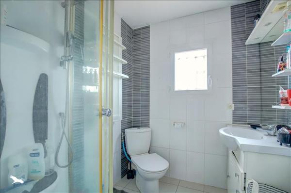 Maison à vendre |  Saint-Jean |  7 pièces | 155 m²