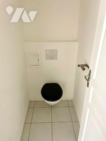 4 APPARTEMENTS RENOVES IDEAL INVESTISSEUR

A vendre à RETHEL (08300), en plein Centre-Ville, ...