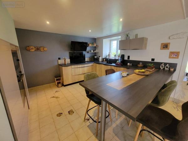 Maison à vendre à Plouray dans le Morbihan (56770), ref : 56071-2631