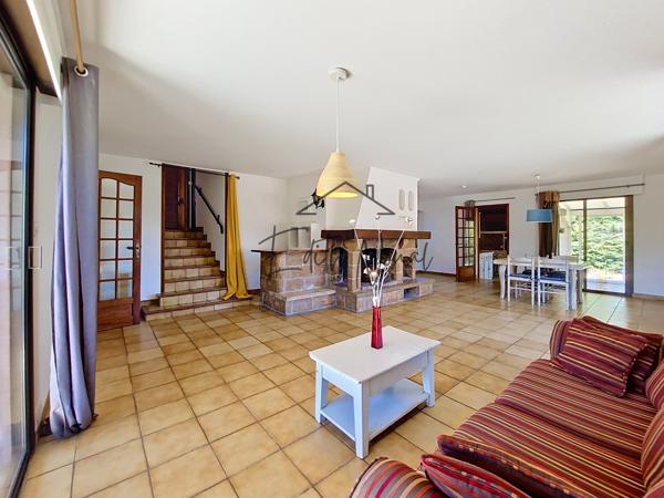 Maison familiale avec jardin – Millau, quartier du Puits Calès