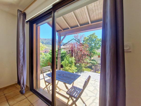 Maison familiale avec jardin – Millau, quartier du Puits Calès