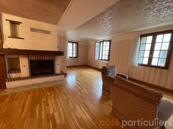 Vente Maison110 m² - 5 Pièces - LIGNIERES (18160)