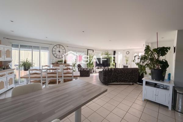 Vue dégagée sur l’Alaric, maison lumineuse !