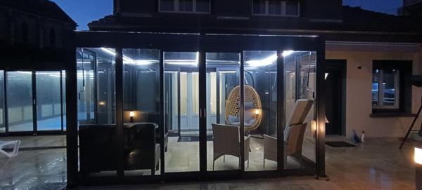 PRESTATIONS PREMIUM AU COEUR DE NEVERS - MAISON 175 M2