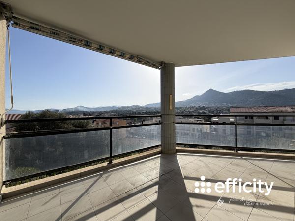 Appartement 2 pièces - 44 m² Exclusivité efficity