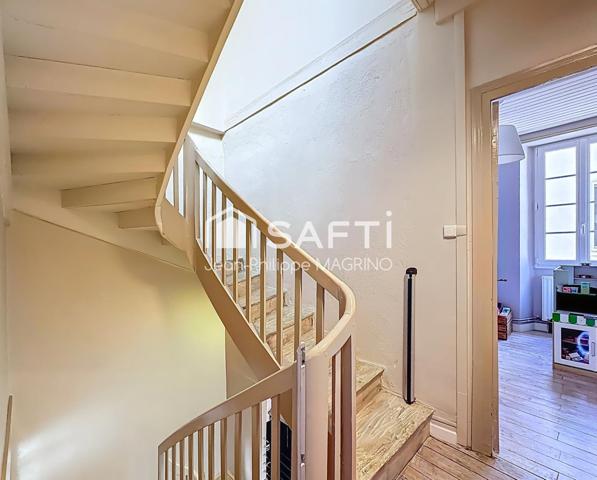 Maison en pierre rénovée 110 m² – 3 chambres – Suite parentale – Terrasse – Parking