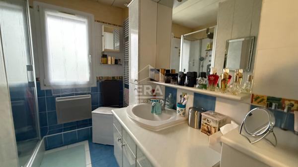 Appartement Saint Etienne Du Rouvray 4 pièce(s) 72 m2, garage, une pièce  en sous-sol de 45 m2