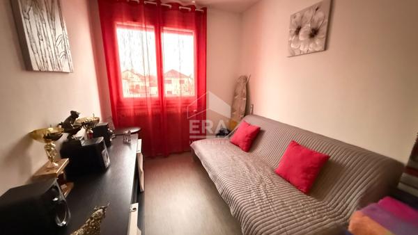 Appartement Saint Etienne Du Rouvray 4 pièce(s) 72 m2, garage, une pièce  en sous-sol de 45 m2