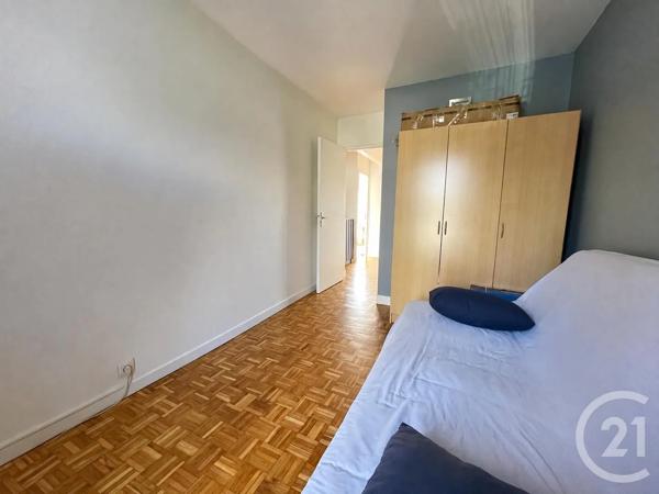 Maison à vendre  7 pièces - 117,60 m 2   VILLEPARISIS  - 77