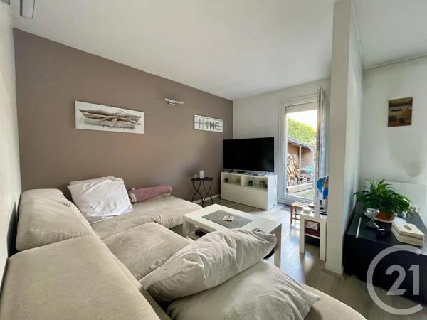 Maison à vendre  7 pièces - 117,60 m 2   VILLEPARISIS  - 77