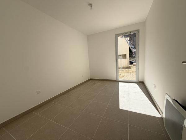Appartement neuf T4 de 87m2 avec 150m2 de jardin