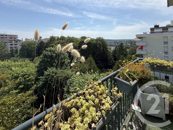 Appartement F5 à vendre  5 pièces - 104,81 m 2   ST GERMAIN EN LAYE  - 78