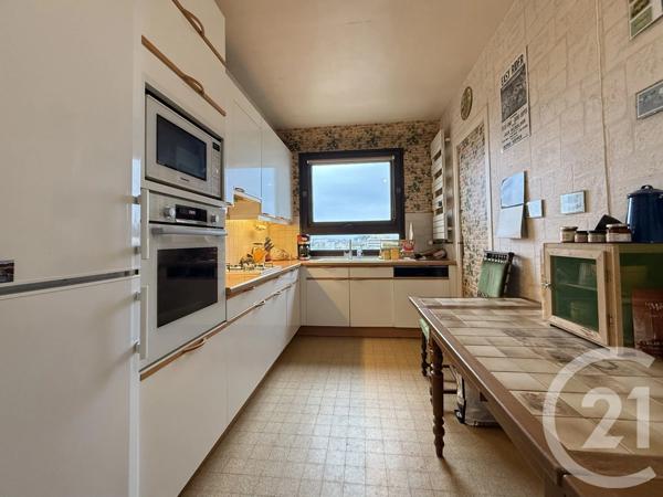 Appartement F5 à vendre  5 pièces - 104,81 m 2   ST GERMAIN EN LAYE  - 78