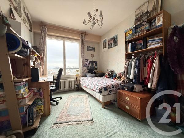 Appartement F5 à vendre  5 pièces - 104,81 m 2   ST GERMAIN EN LAYE  - 78