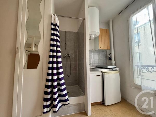 Chambre à vendre  1 pièce - 8,29 m2 PARIS - 75011