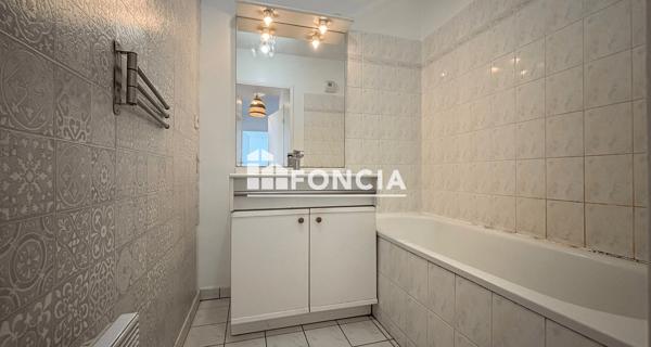 Location Appartement 2 pièces 46.04 m² - Sucy-en-brie 94370