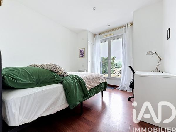 Location appartement 5 pièces 76,1 m² Corbeil-Essonnes