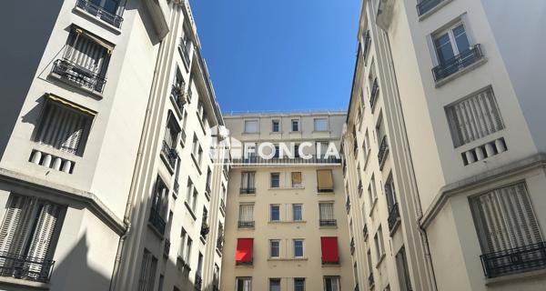 Location Appartement 2 pièces 40.98 m² - Paris 75016