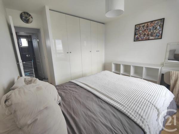 Appartement F4 à vendre  4 pièces - 59 m 2   SARTROUVILLE  - 78