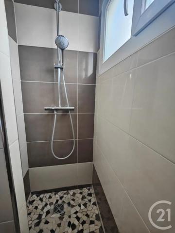 Appartement F4 à vendre  4 pièces - 59 m 2   SARTROUVILLE  - 78