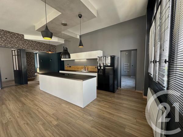 Appartement T8 à vendre  8 pièces - 255 m 2   CHATEAUROUX  - 36
