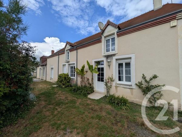 Appartement T8 à vendre  8 pièces - 255 m 2   CHATEAUROUX  - 36