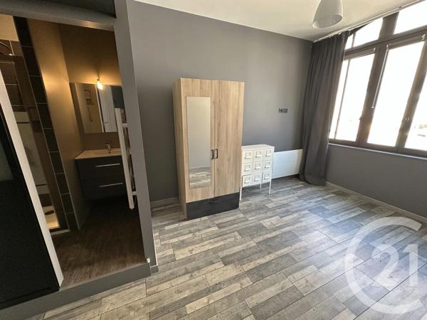 Appartement T8 à vendre  8 pièces - 255 m 2   CHATEAUROUX  - 36