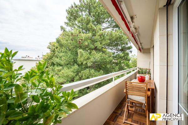 Appartement 4 pièce(s) 93.14 m2 519 000 € **  - Référence  4748