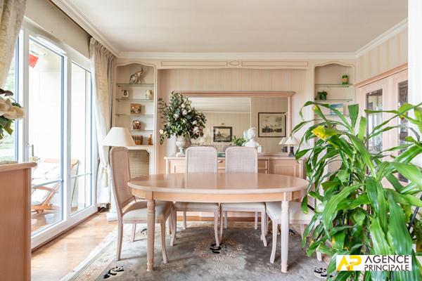 Appartement 4 pièce(s) 93.14 m2 519 000 € **  - Référence  4748