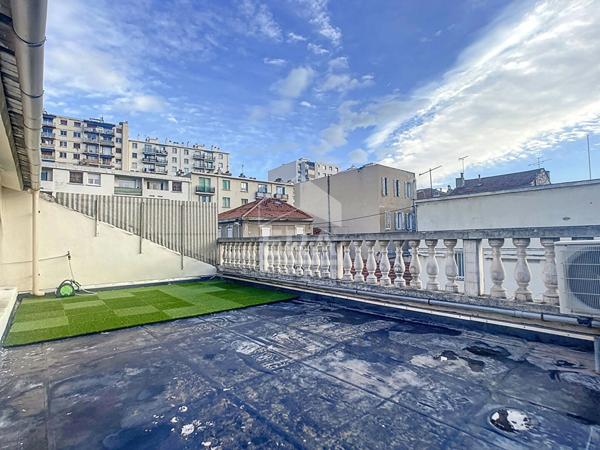 A VENDRE MARSEILLE 13014 BON SECOURS ST GABRIEL DUPLEX APPARTEMENT T4 TOITS TERRASSES BALCON