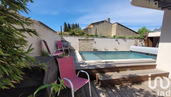 Maison à vendre 9 pièces 221 m² L'Isle-sur-la-Sorgue