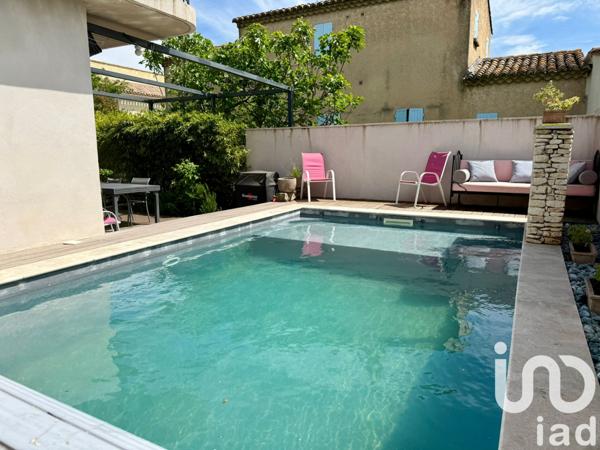 Maison à vendre 9 pièces 221 m² L'Isle-sur-la-Sorgue