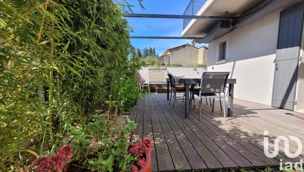 Maison à vendre 9 pièces 221 m² L'Isle-sur-la-Sorgue
