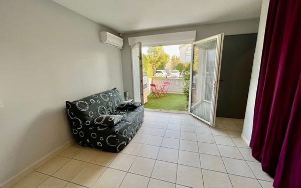 Appartement à louer    1 pièce • 22,82 m2 Marignane
